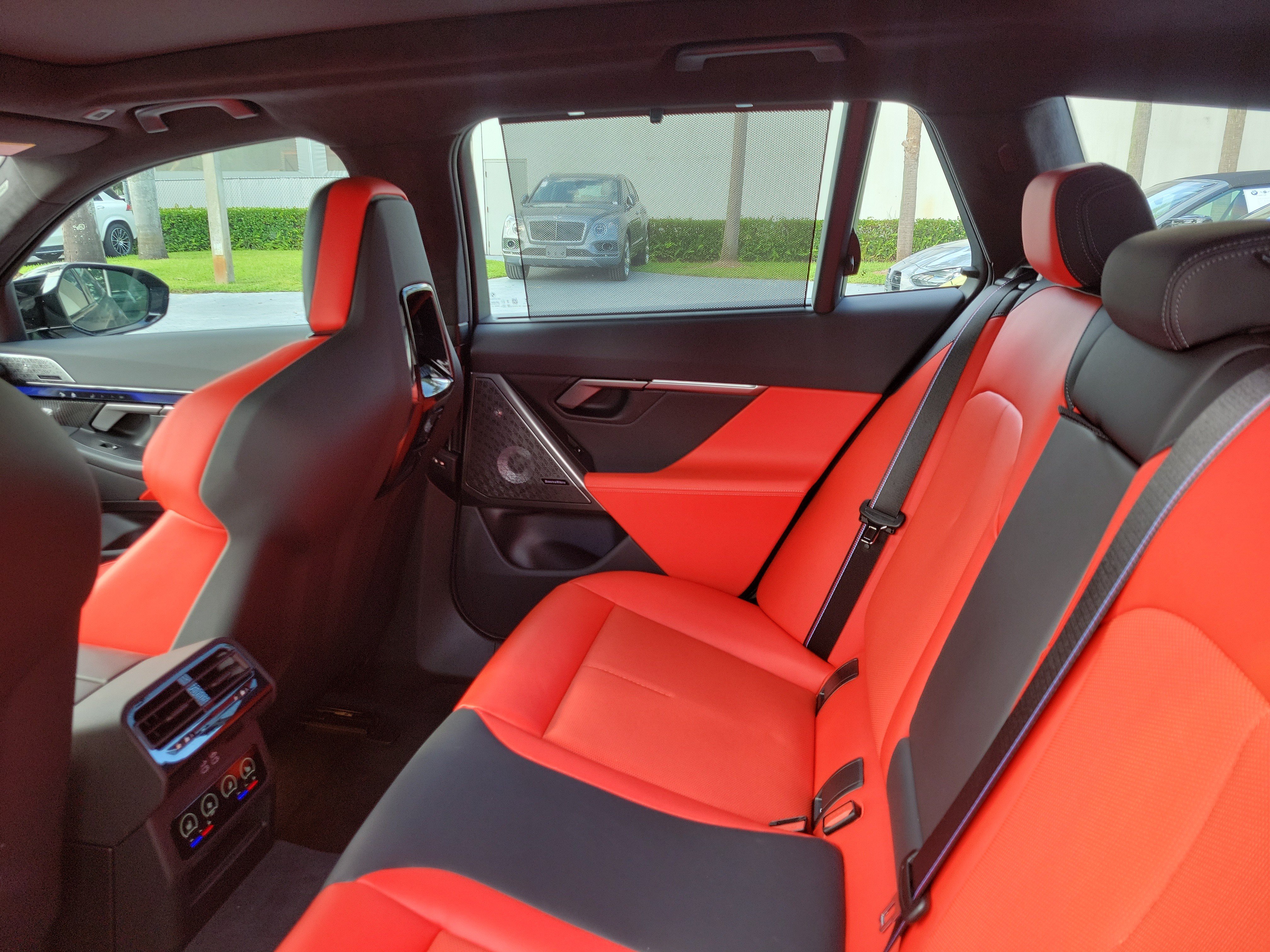 Used 2025 BMW M5 Touring AWD/4WD image 8