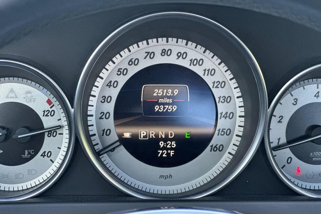 Used 2013 Mercedes-Benz C 250 Coupe image 27