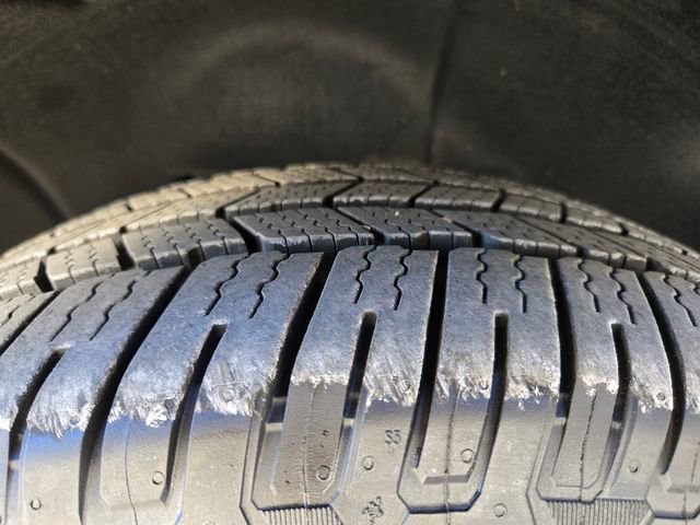 Used 2020 Cadillac Escalade ESV Platinum image 9