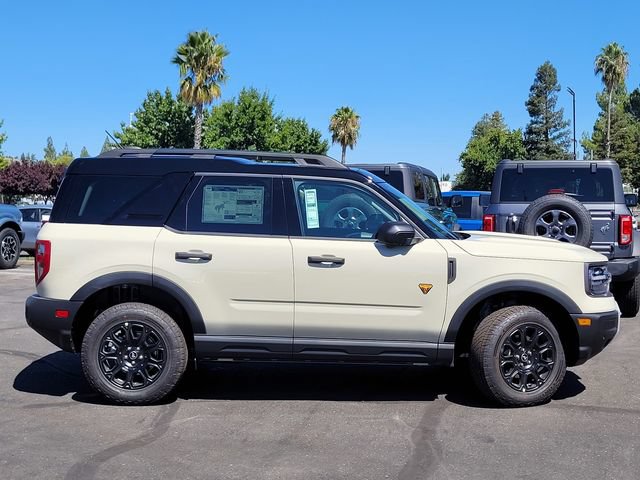 New 2025 Ford Bronco Sport Badlands w/ Badlands Tech Package AWD/4WD image 2