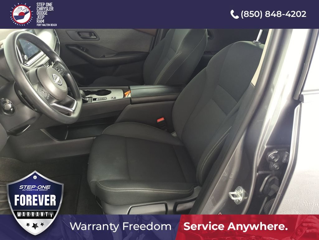 Used 2023 Nissan Rogue S FWD image 11