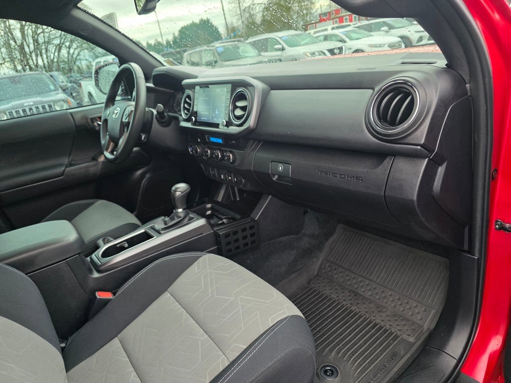 Used 2023 Toyota Tacoma TRD Off-Road image 25