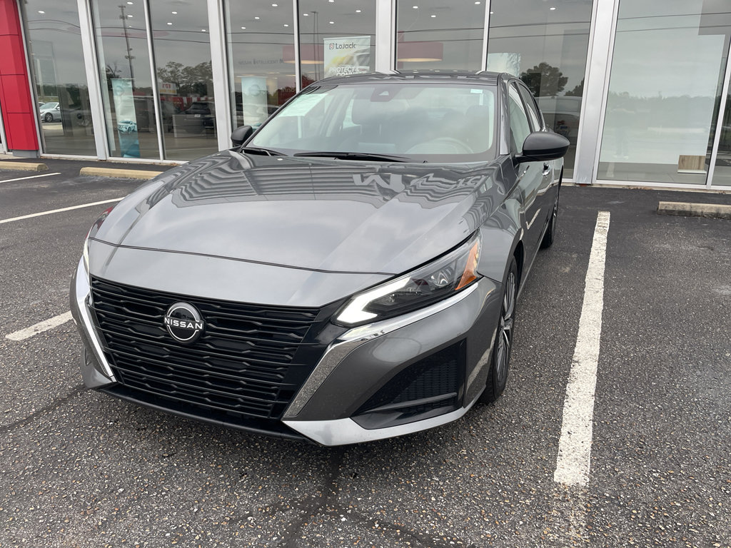 Certified 2024 Nissan Altima 2.5 SV image 5