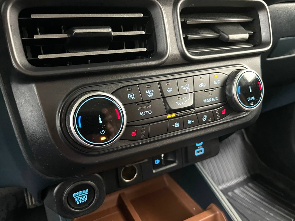 Used 2022 Ford Maverick Lariat w/ Lariat Luxury Package FWD image 31