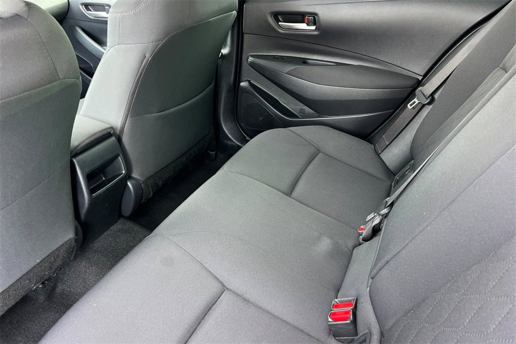 Used 2020 Toyota Corolla LE image 15