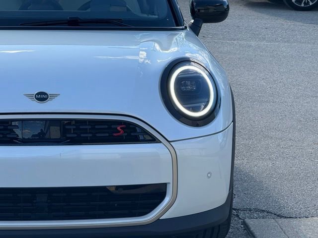 Used 2025 MINI Cooper S FWD image 10