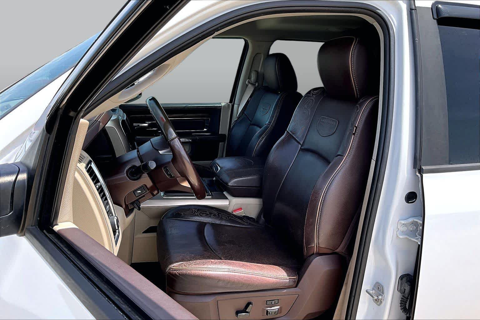 Used 2015 RAM 1500 Laramie Longhorn w/ Convenience Group AWD/4WD image 8