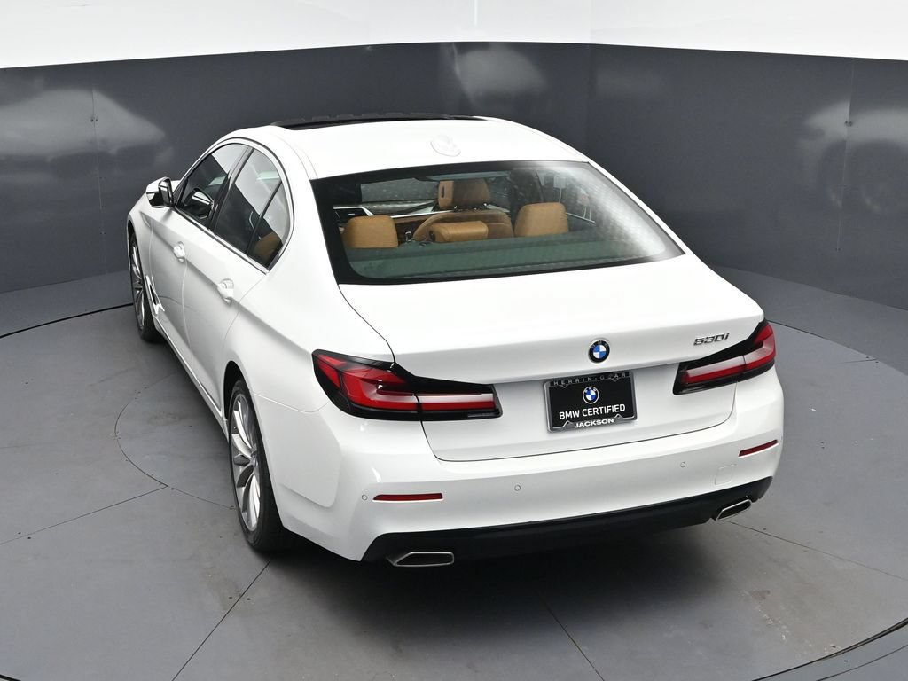 Certified 2023 BMW 530i w/ Convenience Package RWD image 33