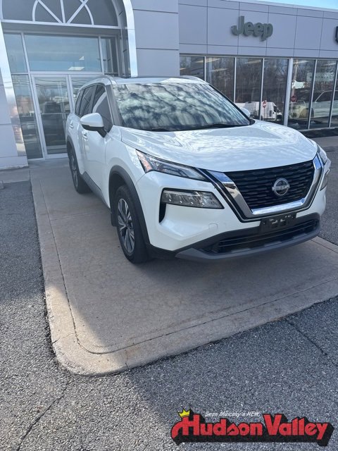 Used 2022 Nissan Rogue SV w/ SV Premium Package