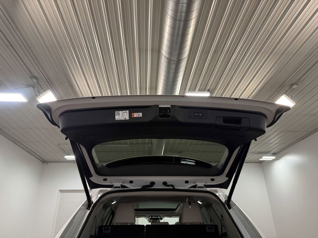 Used 2024 Toyota Grand Highlander AWD image 72