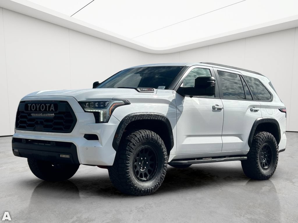 Used 2024 Toyota Sequoia TRD Pro AWD/4WD image 2