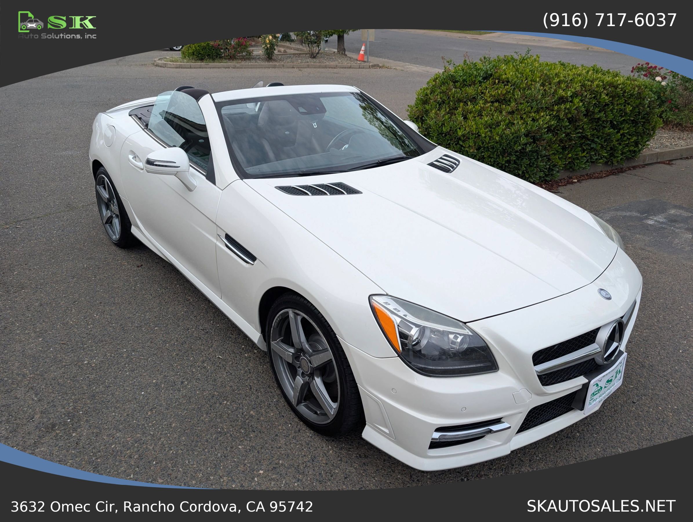 Used 2015 Mercedes-Benz SLK 250 image 4