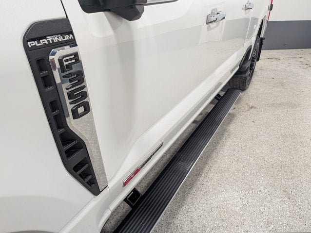 Used 2023 Ford F350 Platinum w/ FX4 Off-Road Package AWD/4WD image 9