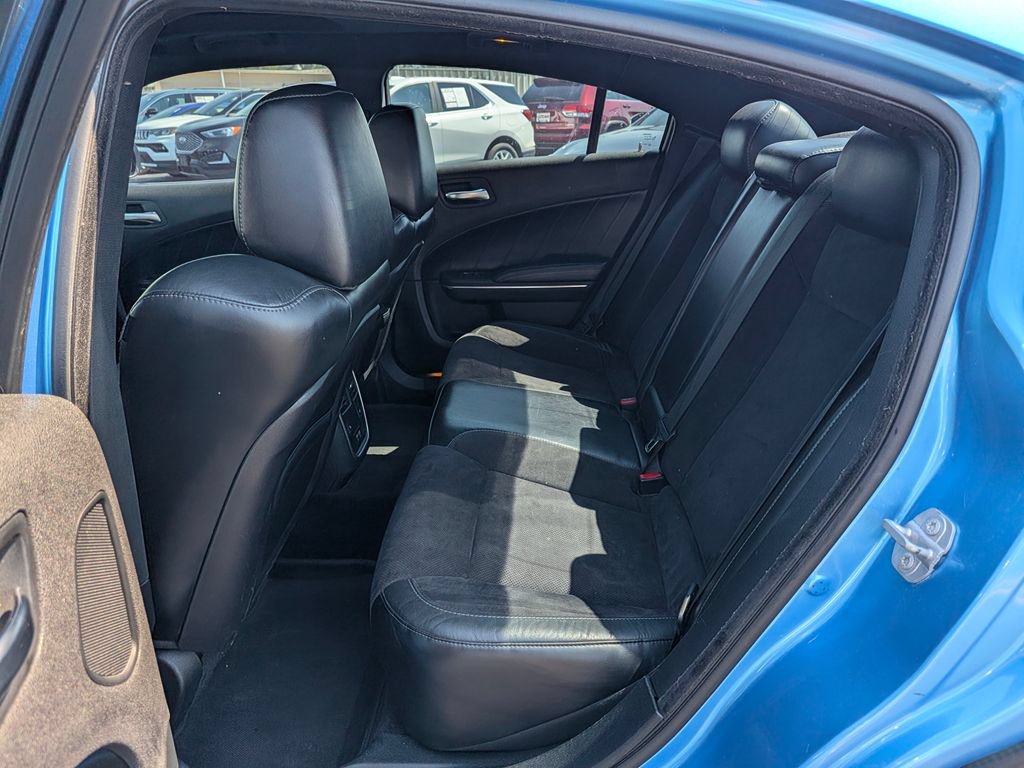 Used 2016 Dodge Charger R/T RWD image 18