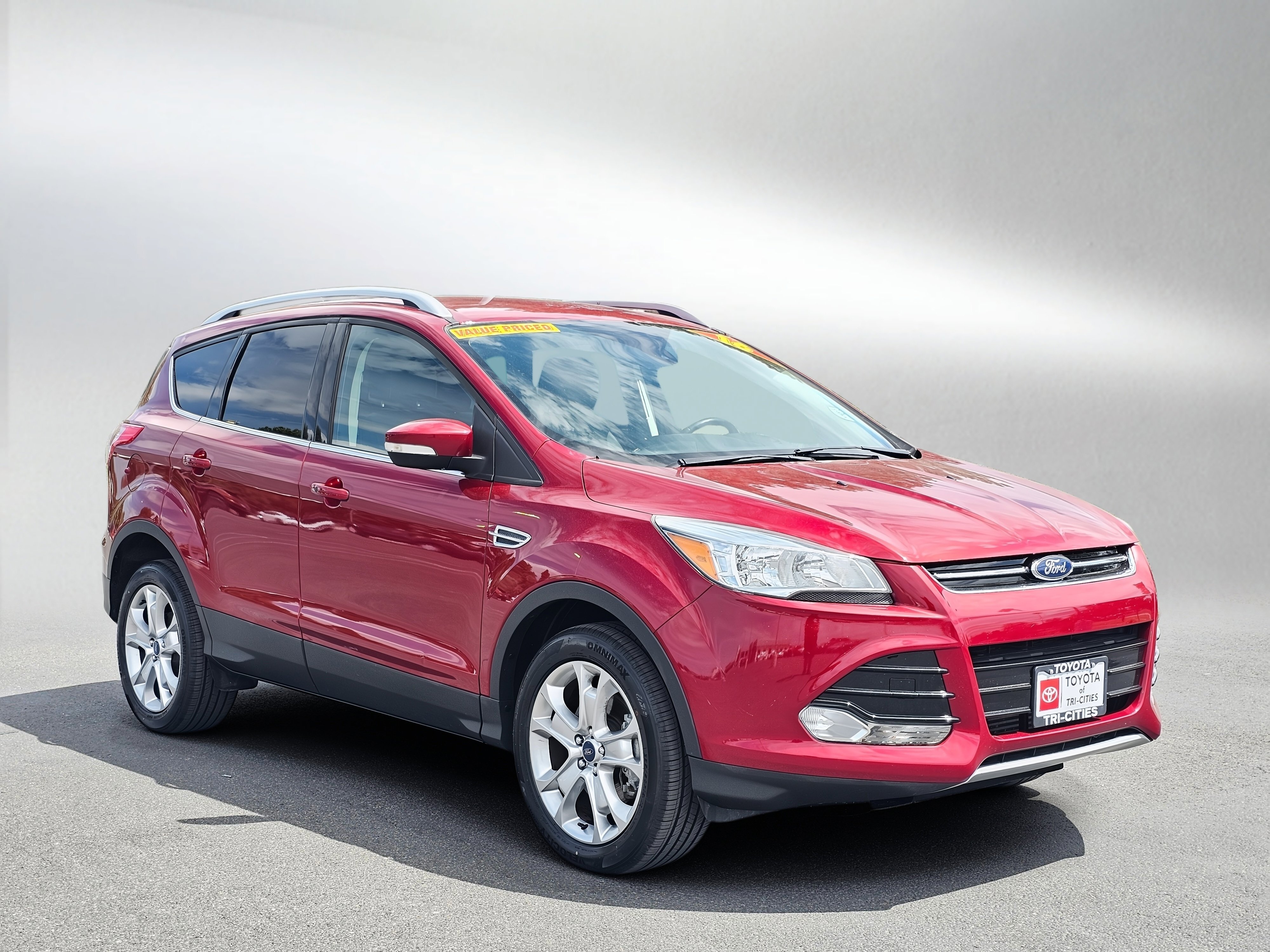 Used 2016 Ford Escape Titanium AWD/4WD image 7