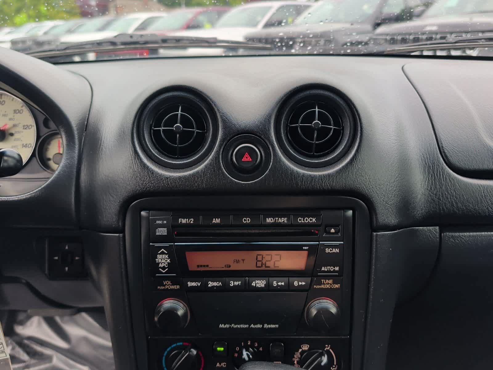 Used 2001 MAZDA MX-5 Miata RWD image 22