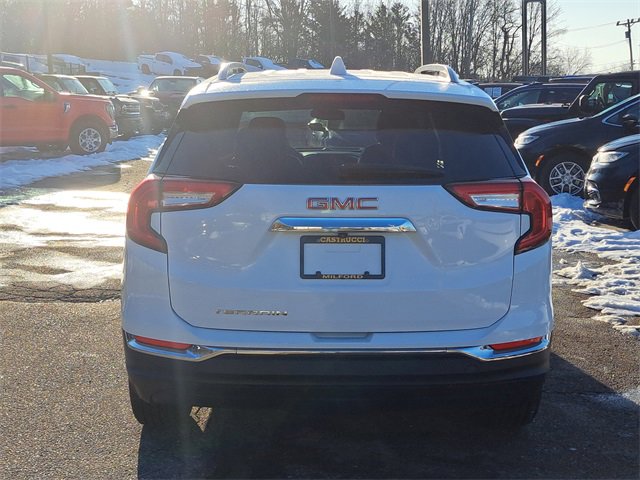 Used 2023 GMC Terrain SLT image 4