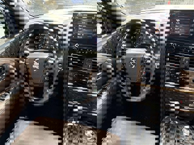 Used 2024 Nissan Armada Platinum w/ Captain's Chairs Package image 15