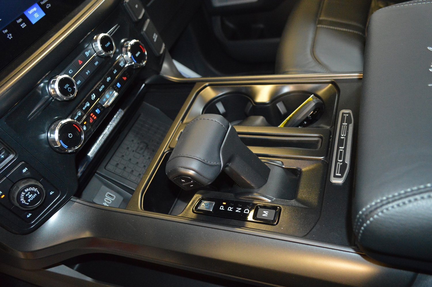 New 2026 Ford F150 Lariat w/ Equipment Group 502A High image 21