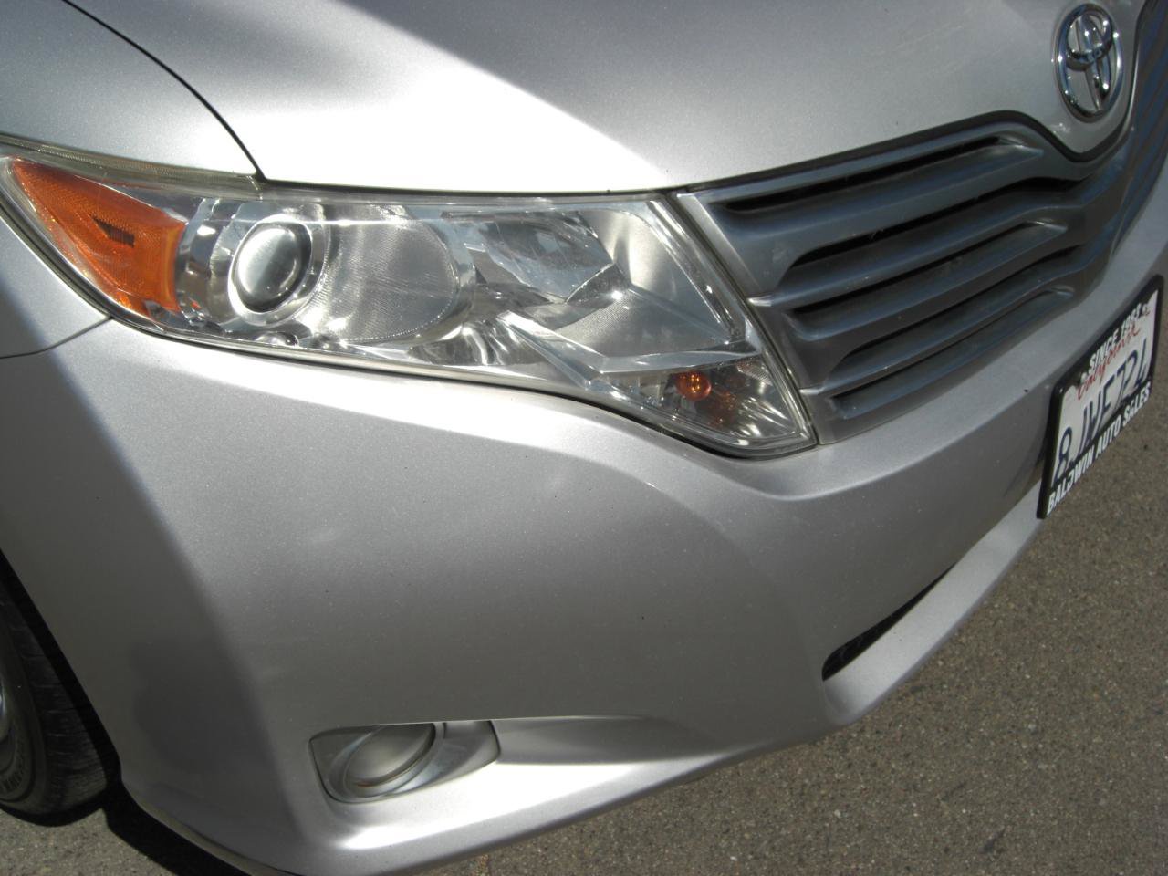Used 2009 Toyota Venza AWD w/ Convenience Pkg image 19