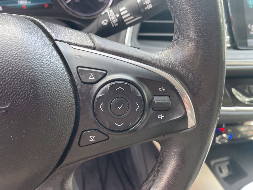 Used 2019 Buick Enclave Premium AWD/4WD image 18