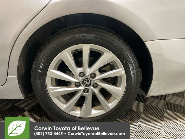 Used 2021 Toyota Camry LE image 20