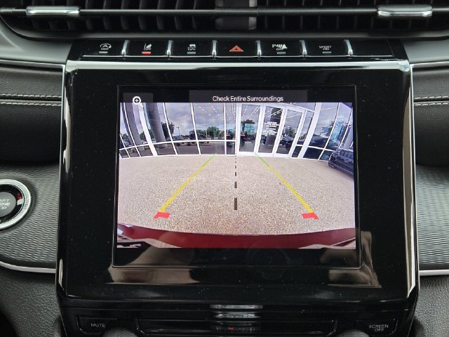 Certified 2024 Jeep Grand Cherokee L Laredo AWD/4WD image 19