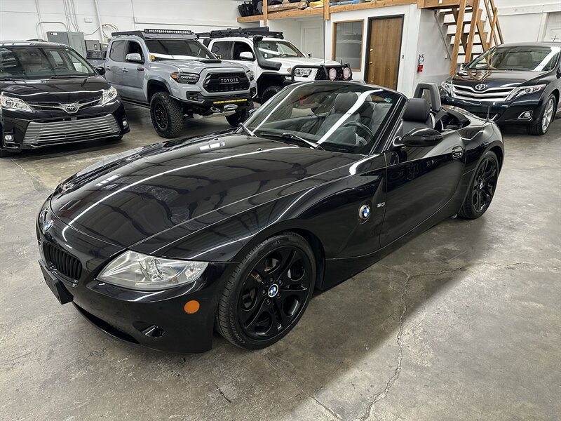 Used 2005 BMW Z4 3.0i RWD image 5