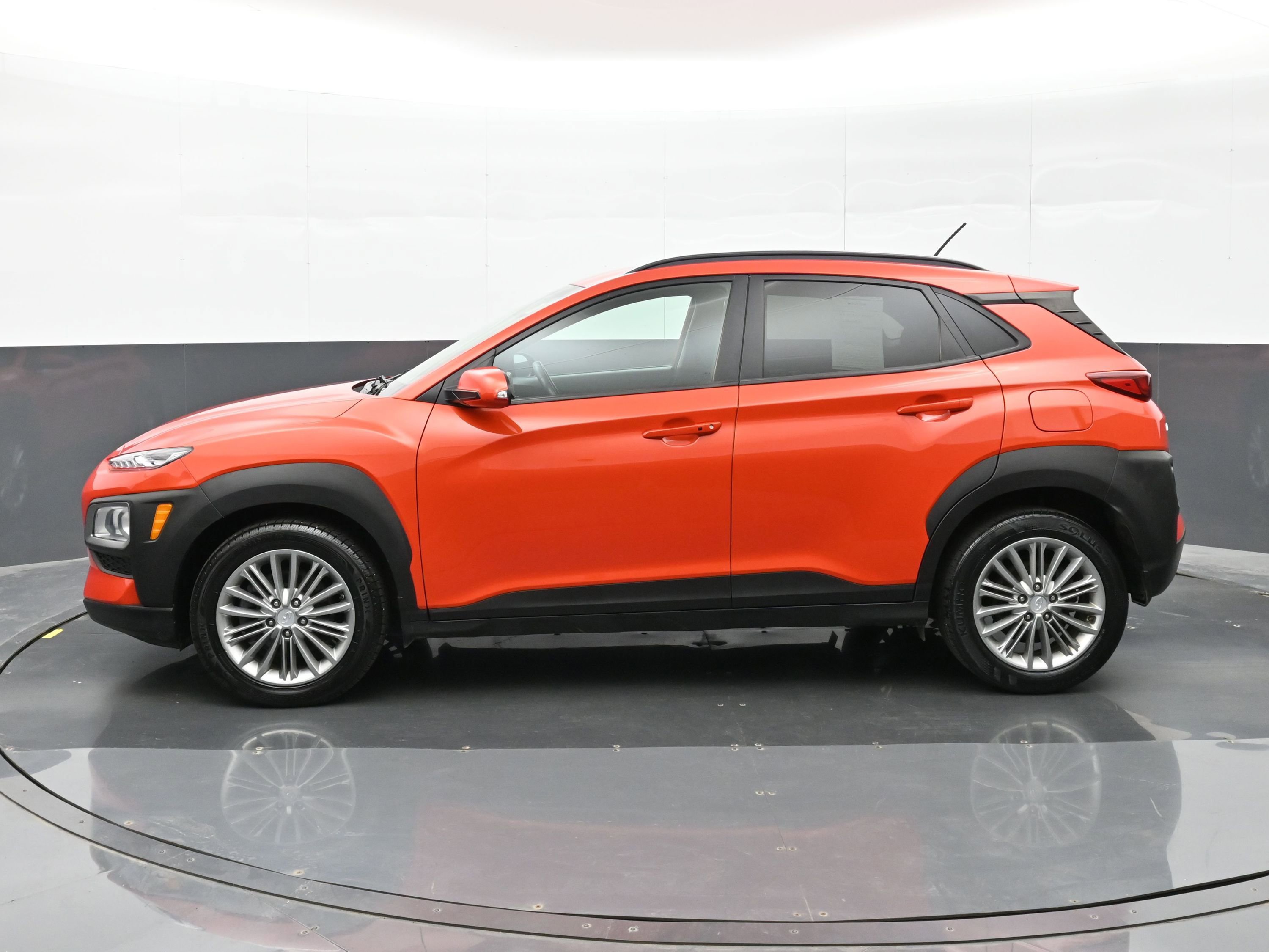 Used 2019 Hyundai Kona SEL AWD/4WD image 9