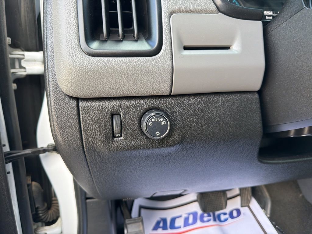 Used 2018 Chevrolet Colorado W/T image 13