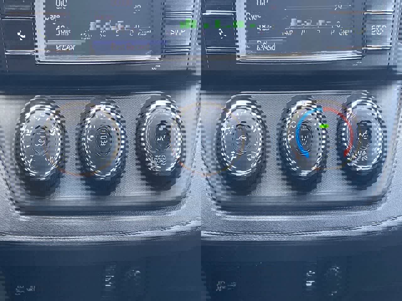 Certified 2016 Toyota RAV4 LE image 18