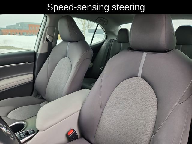 Used 2022 Toyota Camry LE image 20