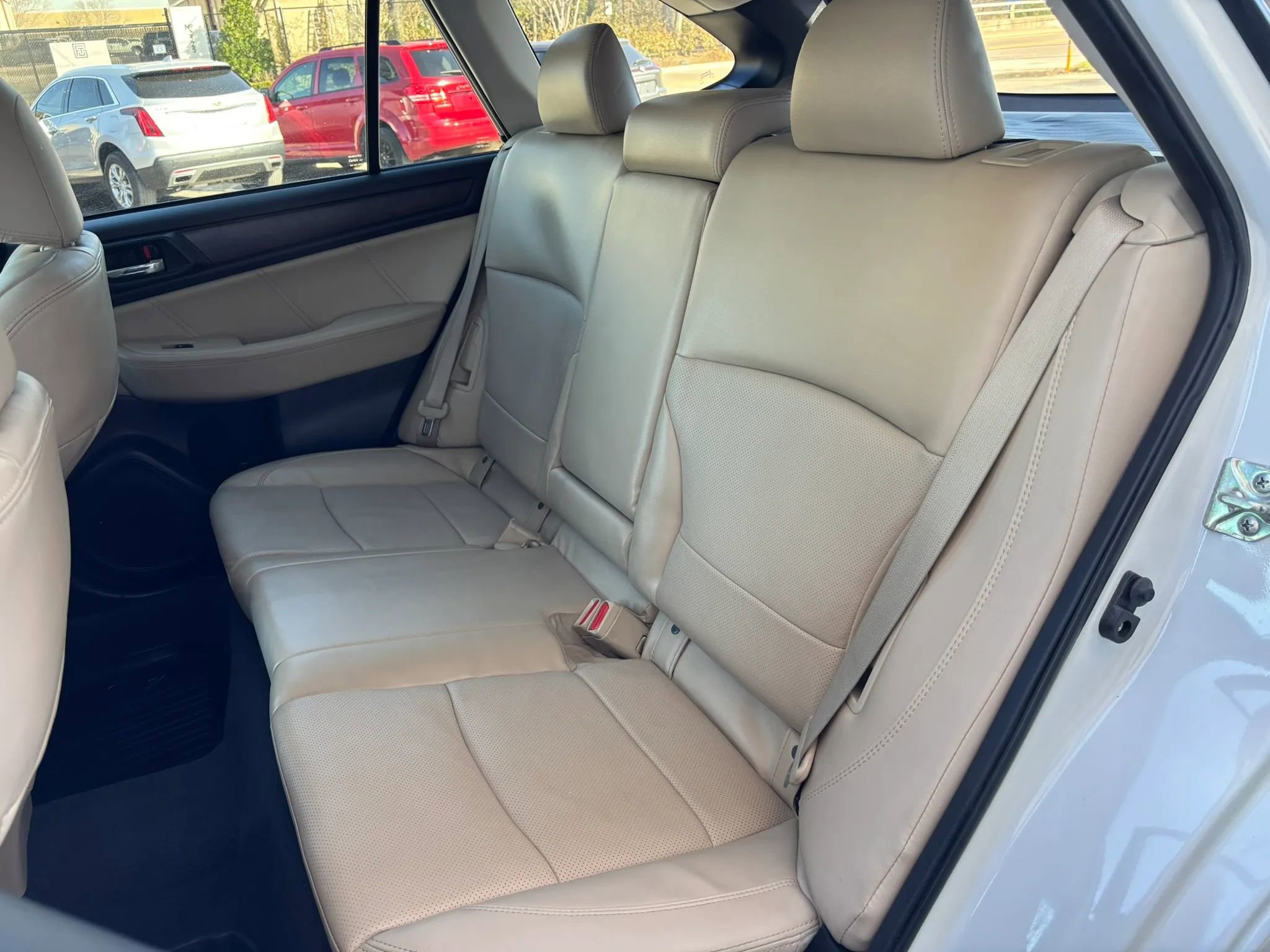 Used 2018 Subaru Outback 2.5i Limited w/ Popular Package #2 AWD/4WD image 51