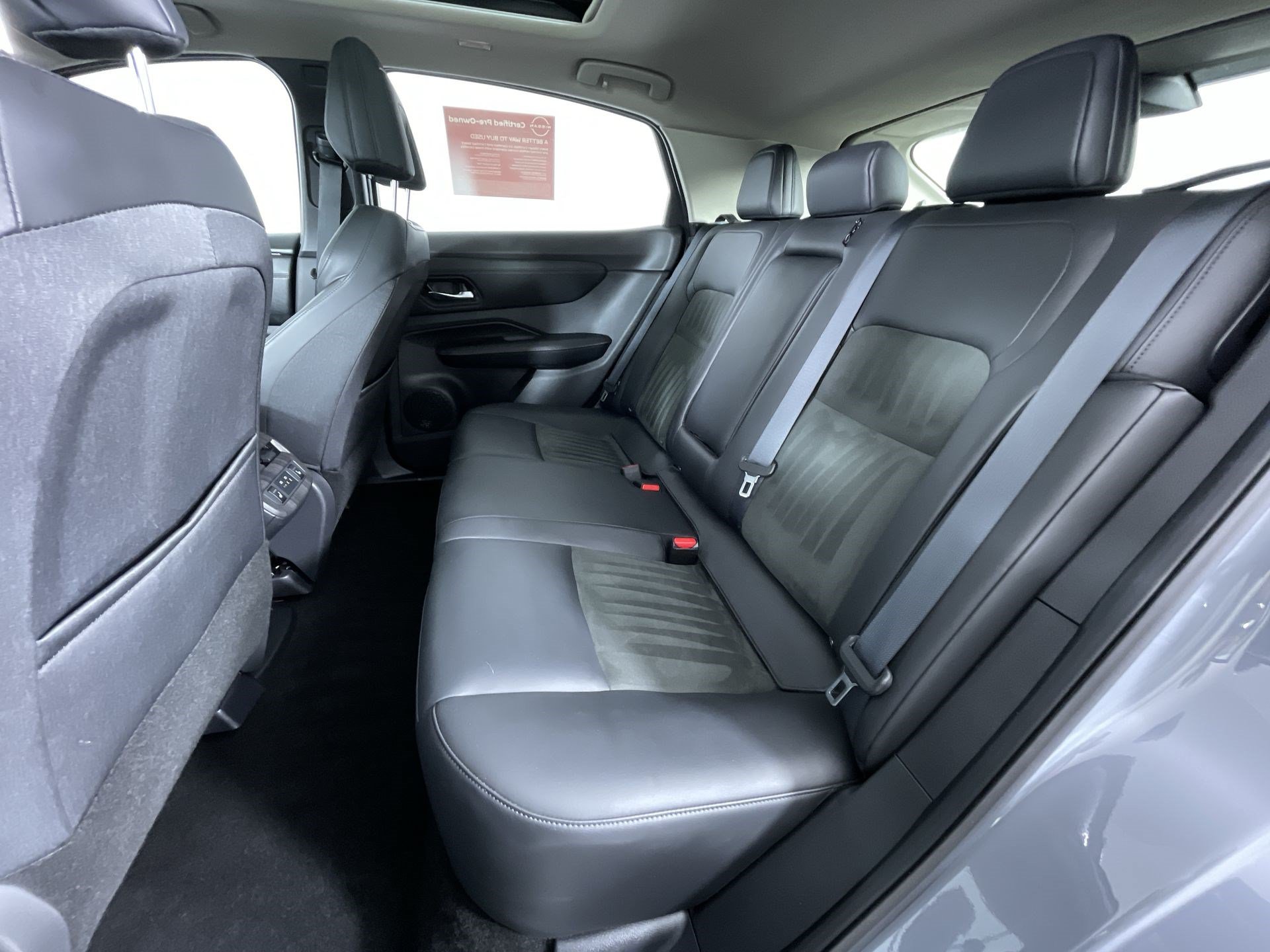 Certified 2024 Nissan Ariya AWD image 23