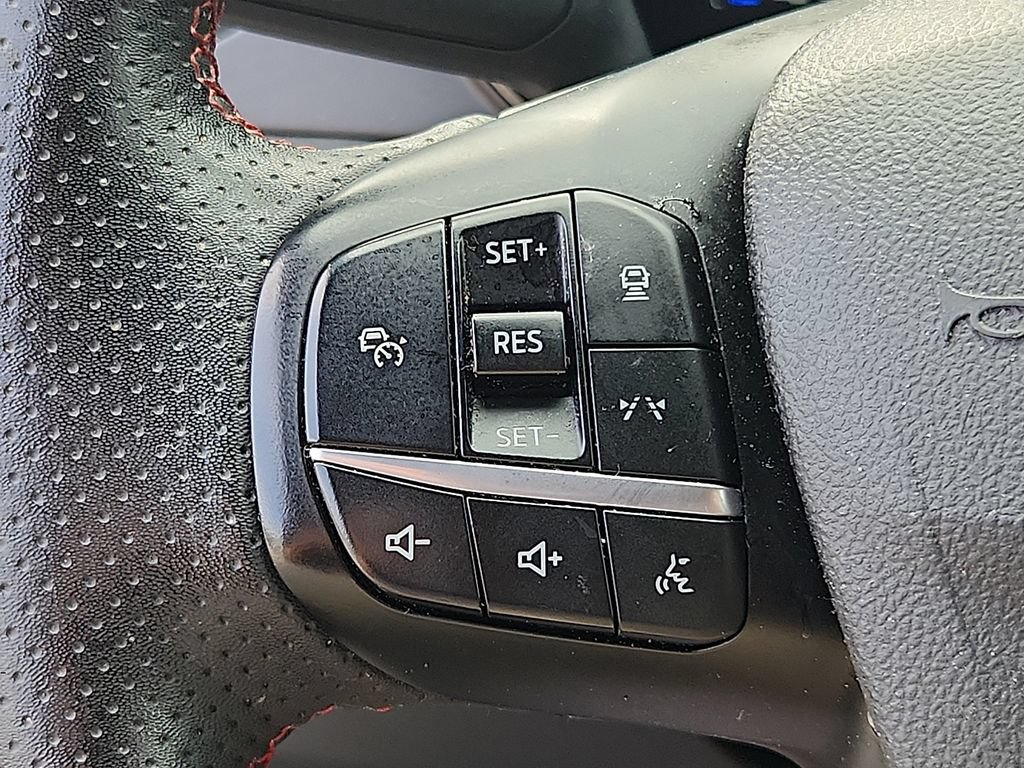 Used 2023 Ford Escape ST-Line w/ Tech Pack #1 AWD/4WD image 22