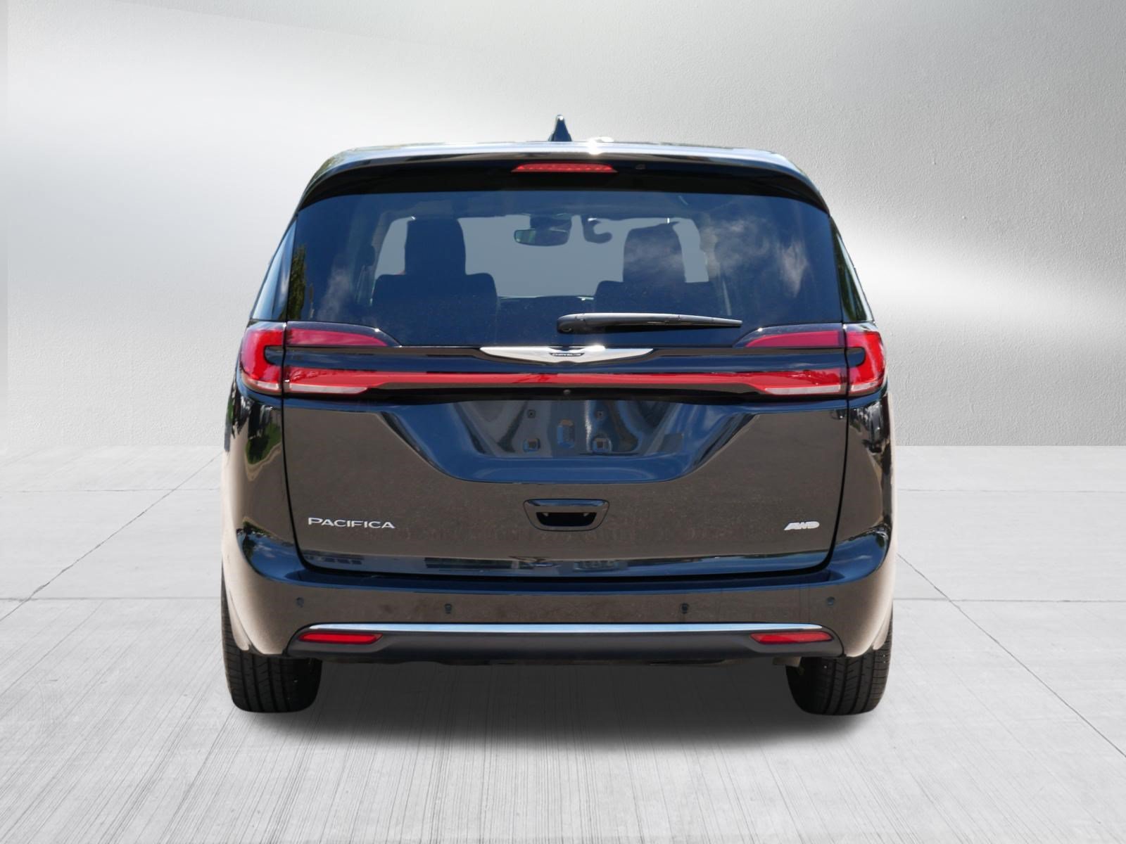 Used 2023 Chrysler Pacifica Touring-L AWD/4WD image 6