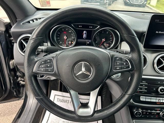 Used 2019 Mercedes-Benz CLA 250 4MATIC image 17
