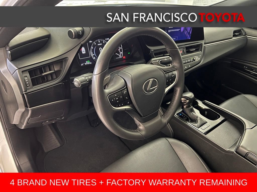 Used 2024 Lexus ES 350 w/ Accessory Package (Z1) FWD image 13