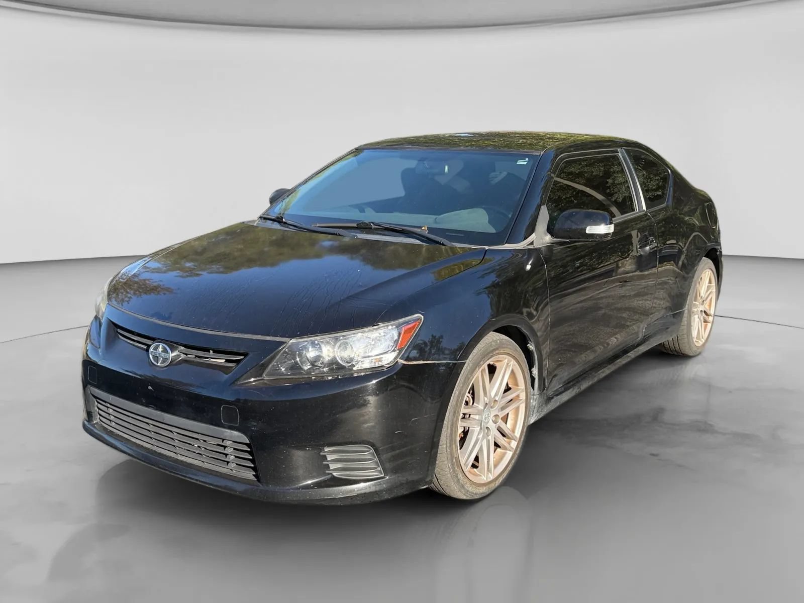 Used 2011 Scion tC FWD image 1