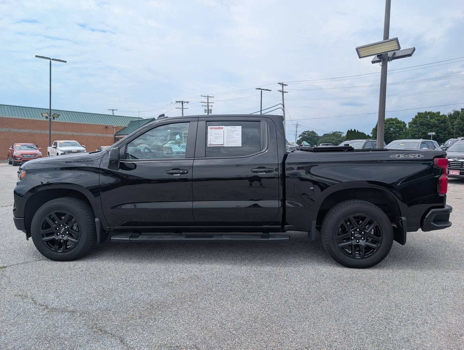 Used 2024 Chevrolet Silverado 1500 RST w/ Convenience Package II AWD/4WD image 6