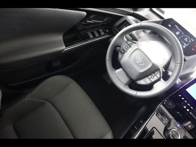 Used 2024 Toyota bZ4X XLE w/ Weather Package AWD/4WD image 18