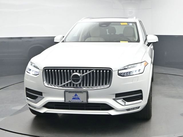 Used 2023 Volvo XC90 B6 Ultimate w/ Protection Package Premier image 3