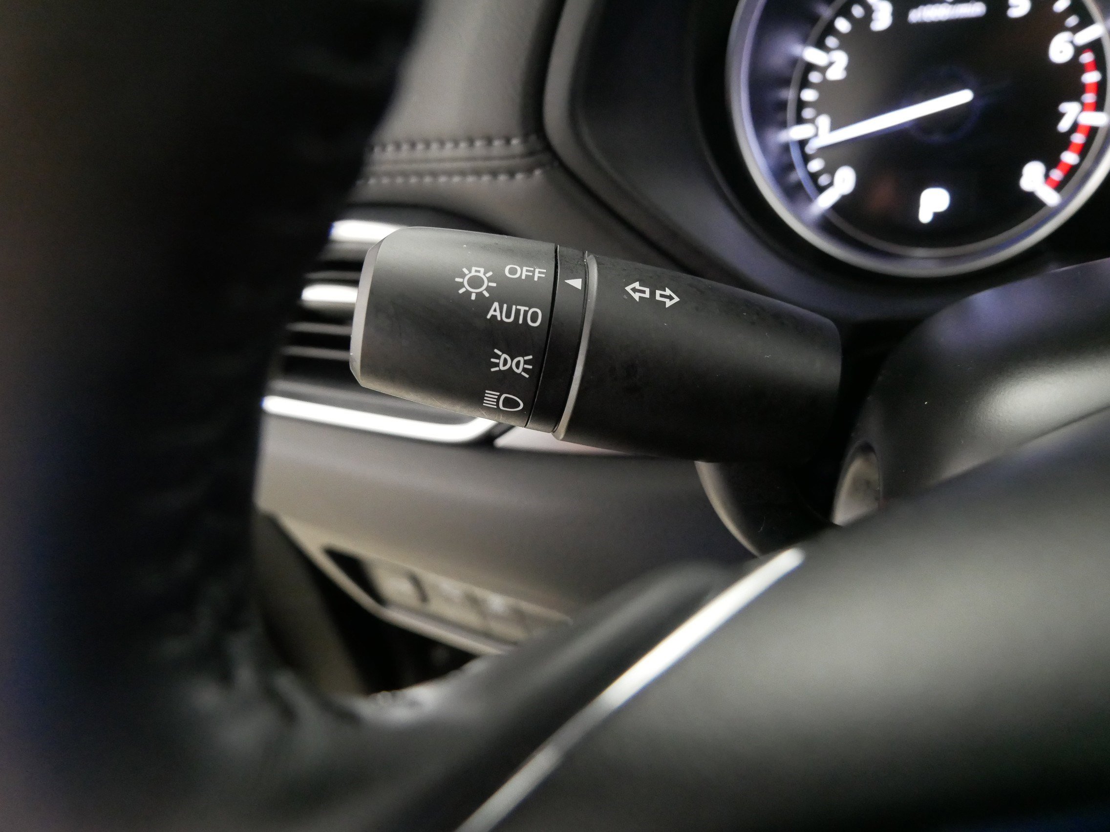 Used 2025 MAZDA CX-5 AWD 2.5 S w/ Preferred Package image 32