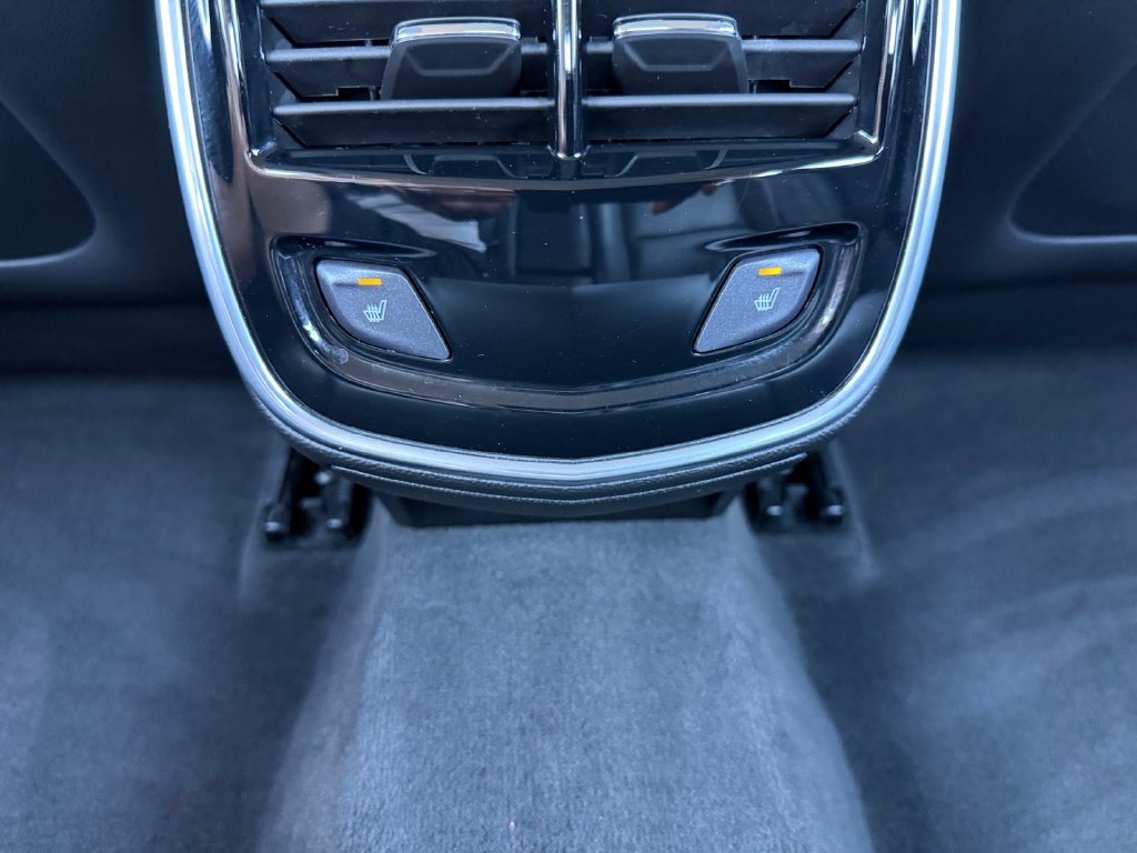 Used 2013 Cadillac XTS Luxury AWD/4WD image 29