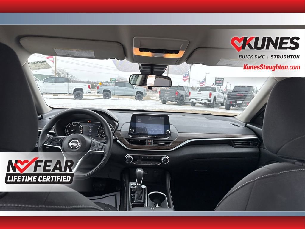 Used 2023 Nissan Altima 2.5 SV image 40