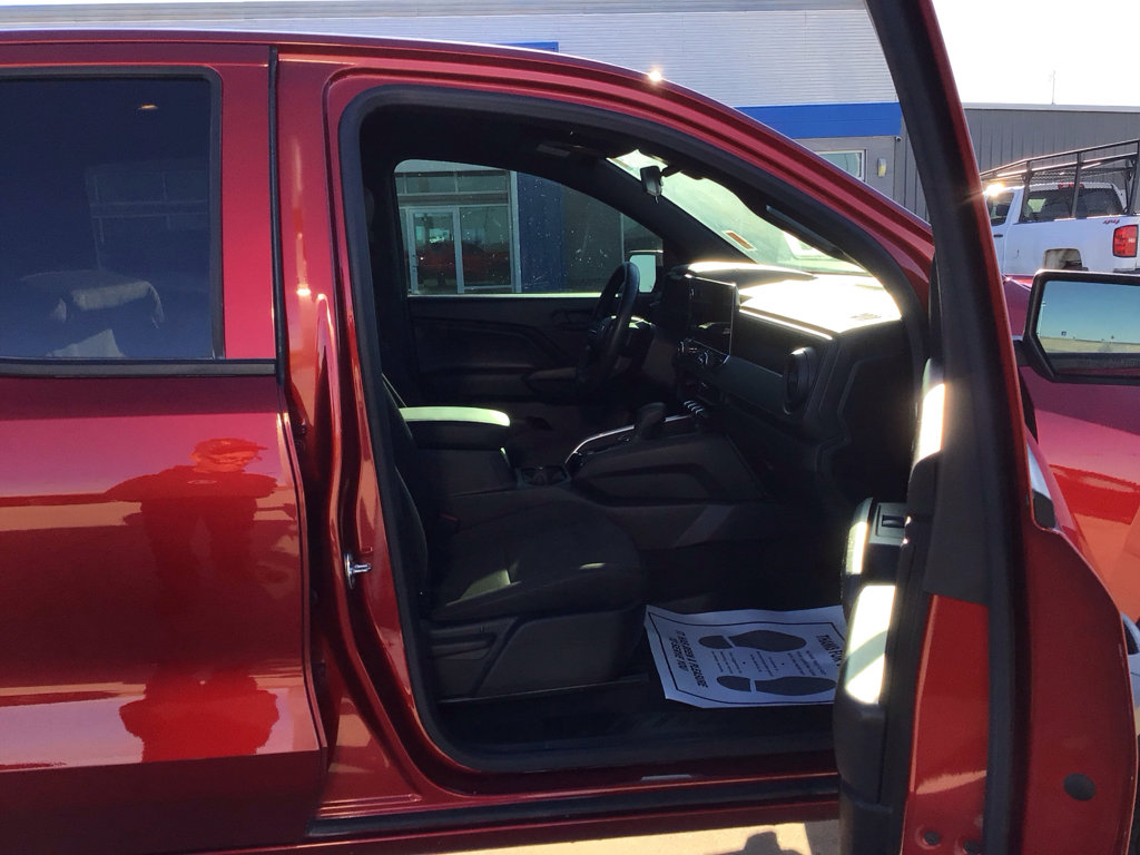 Used 2024 Chevrolet Colorado Trail Boss w/ Advanced Trailering Package image 23