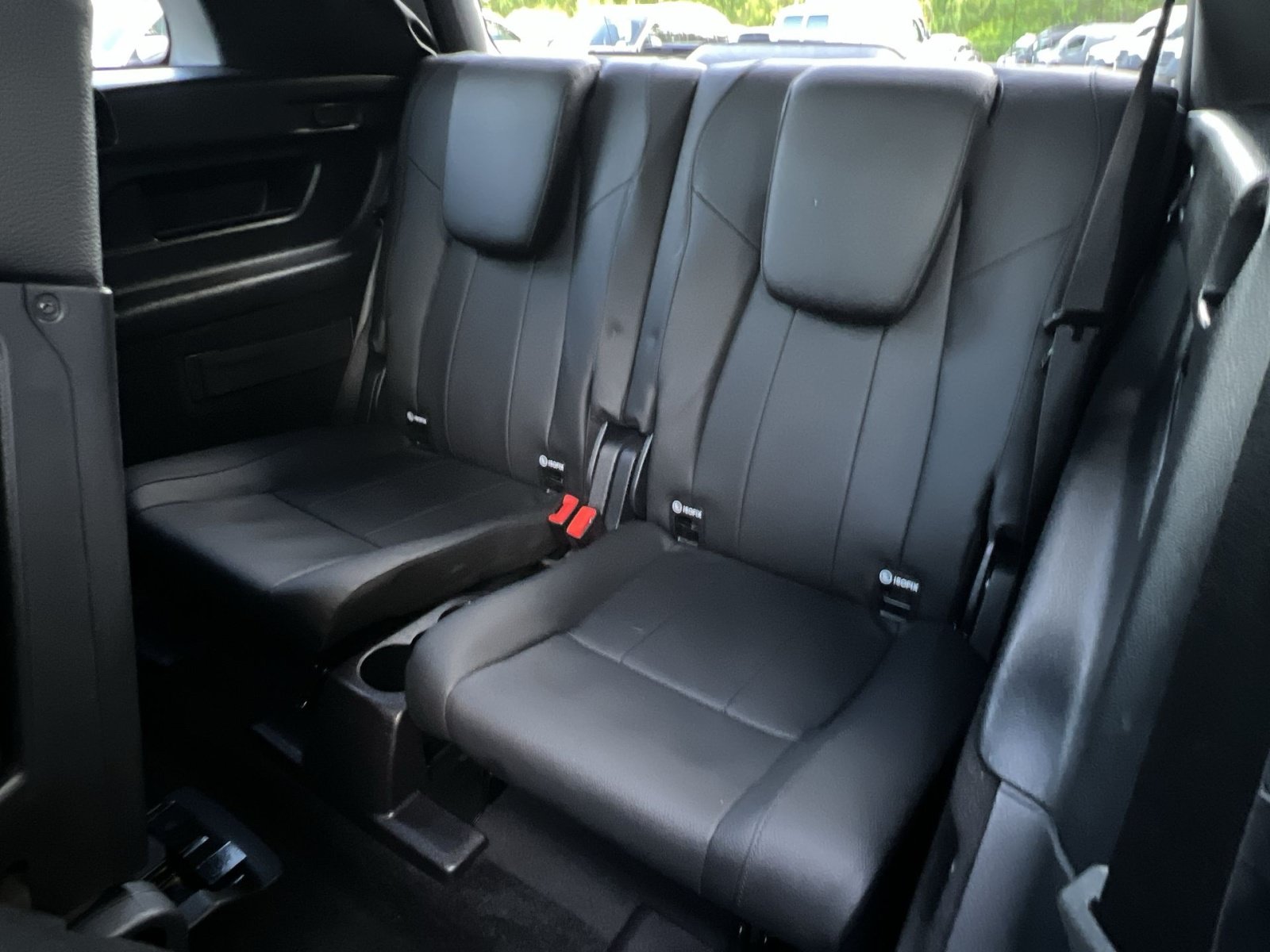 Used 2022 Mercedes-Benz GLB 250 4MATIC w/ Premium Package Lite image 31