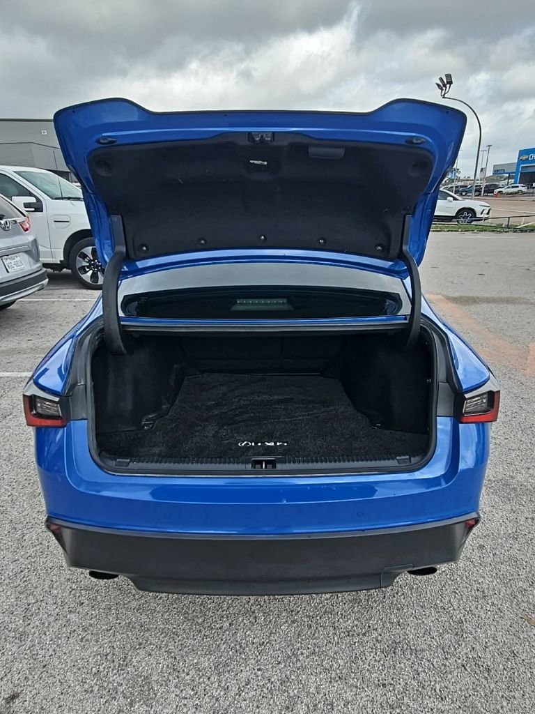 Used 2022 Lexus IS 300 w/ Premium Package image 28