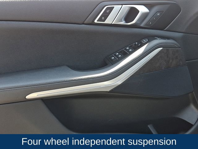 Used 2022 BMW X5 xDrive40i w/ Premium Package image 19