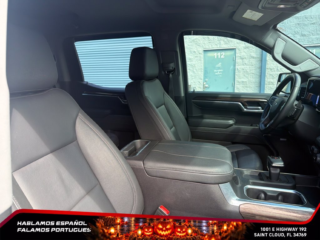 Used 2024 Chevrolet Silverado 1500 LT Trail Boss AWD/4WD image 32